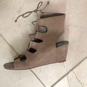 Dolce Vita lace up wedge